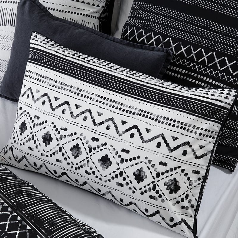 Dakota Quilt Cover Set Black