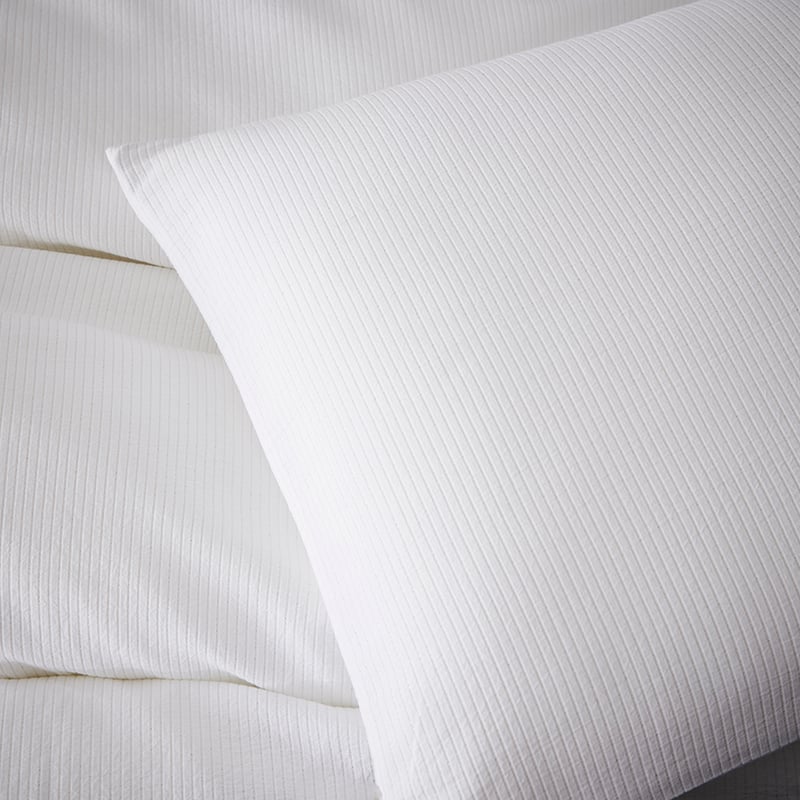 European Collection Shimmer Quilt Cover White