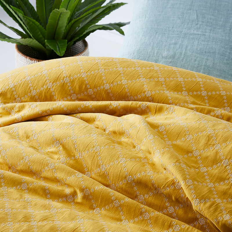 European Collection Santa Cruz Quilt Cover Citron