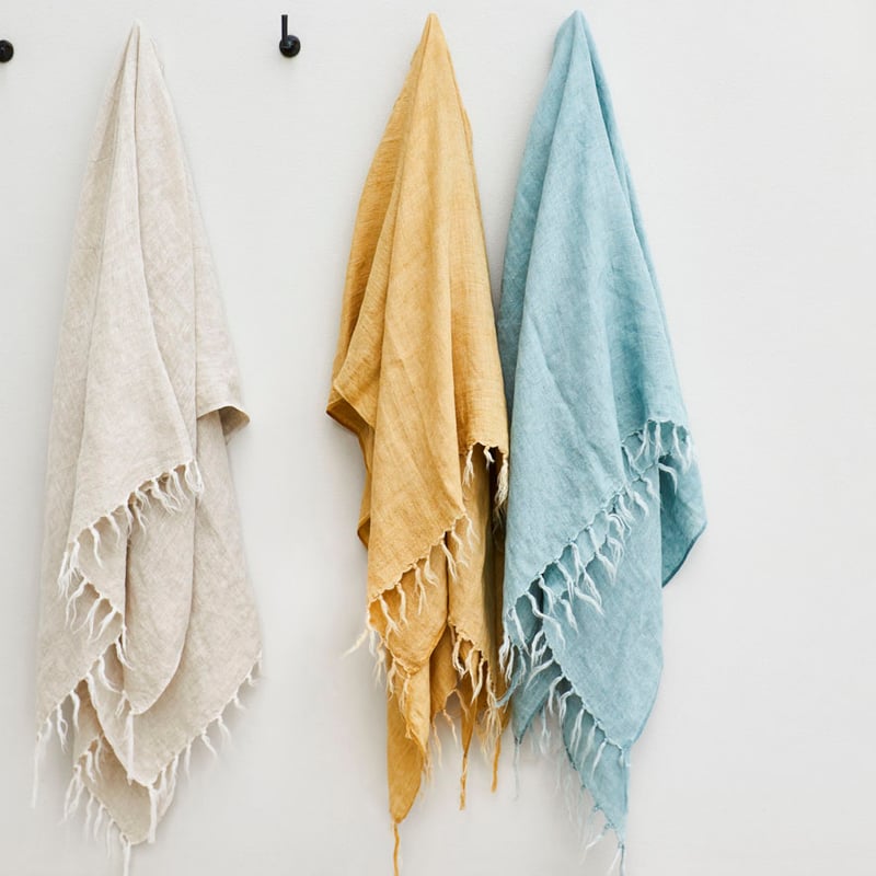 Malmo Mustard Linen Throw