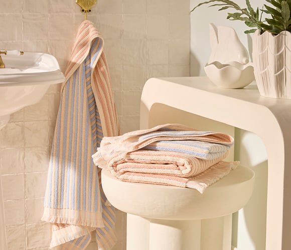 AI - Towels_Image5_DT - 580x500.jpg