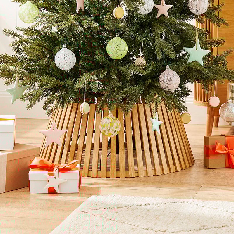 Christmas Decoration Themes Adairs