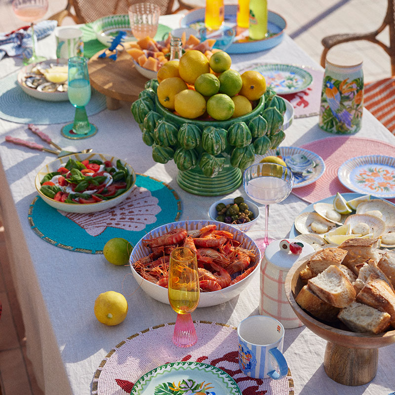 5 Ways to Style Your Christmas Table