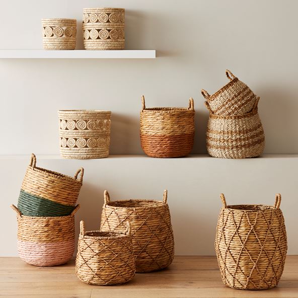 Selection of woven baskets in variety of sizes.