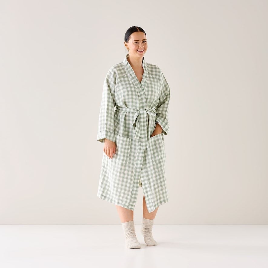 Vintage Washed Linen Eucalyptus Check Robe | Bathroom | Adairs