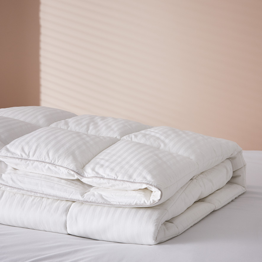 Downtime Luxury High Loft Quilt Adairs