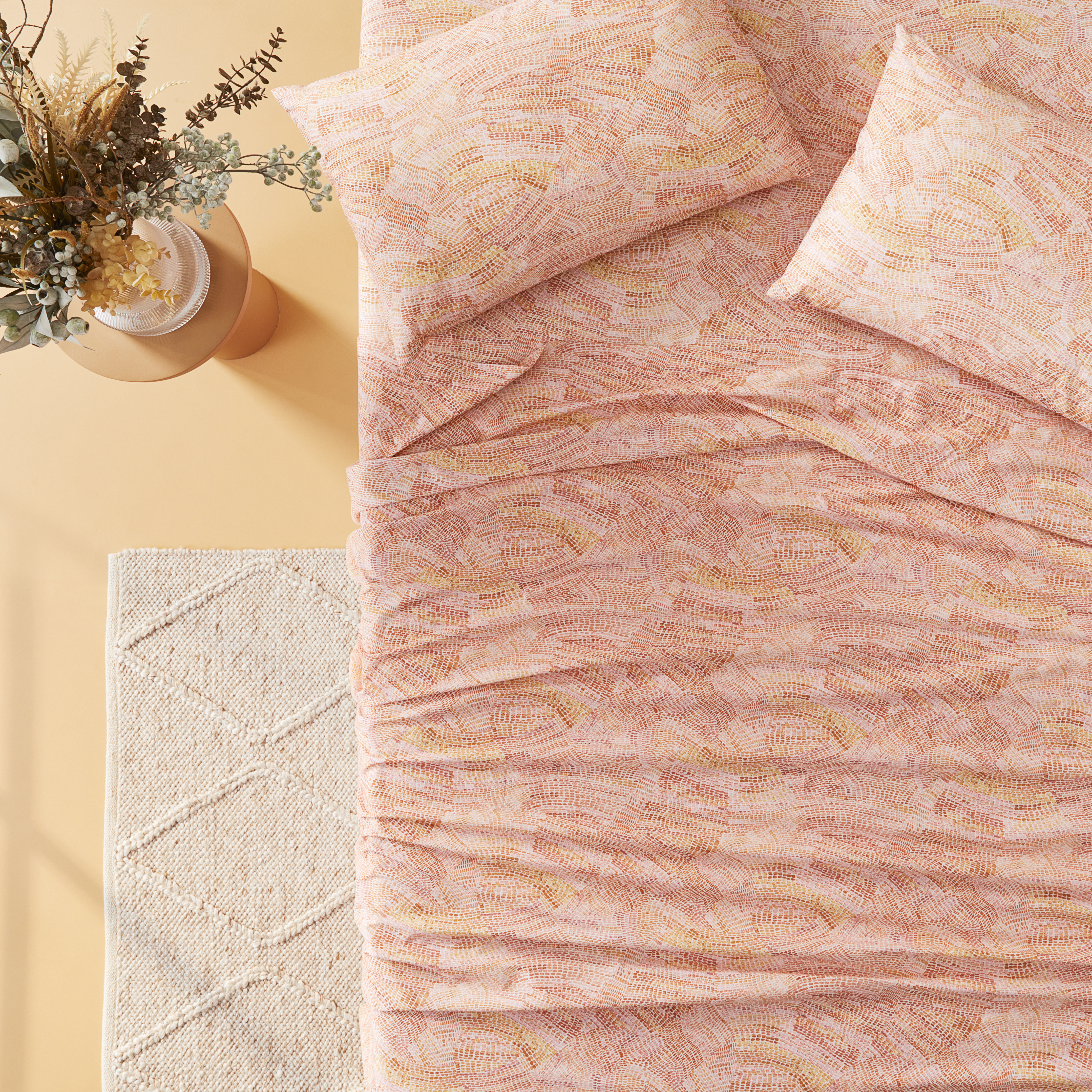 Coral queen sheet set deals