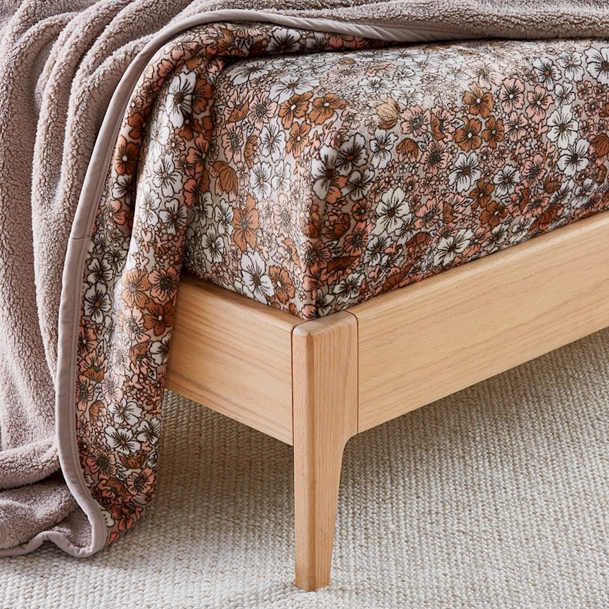 Cedar Wind Bloom Women's Hooded Blanket