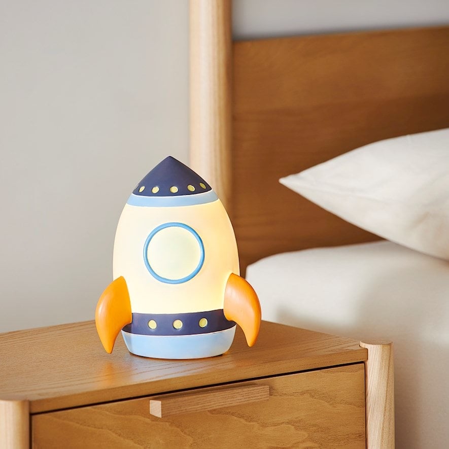Spaceship night light deals