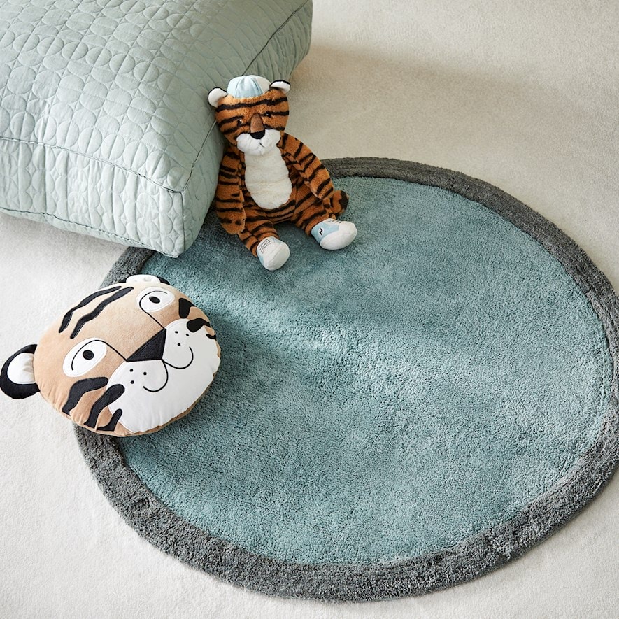 Green hotsell kids rug