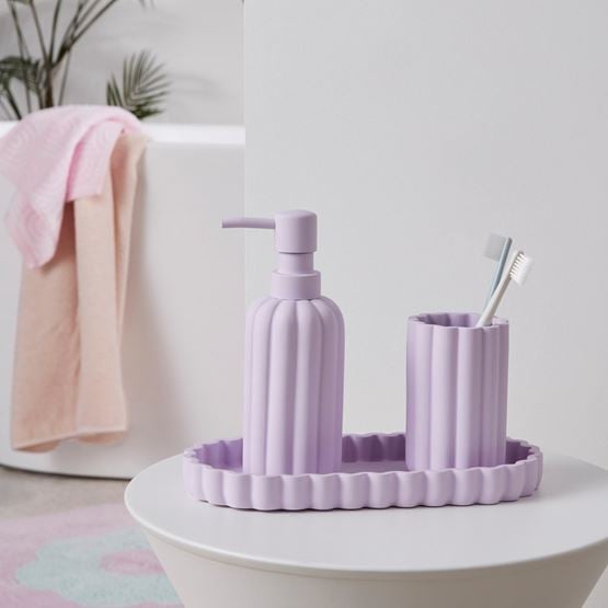 Delphine Lilac Bathroom Accessories