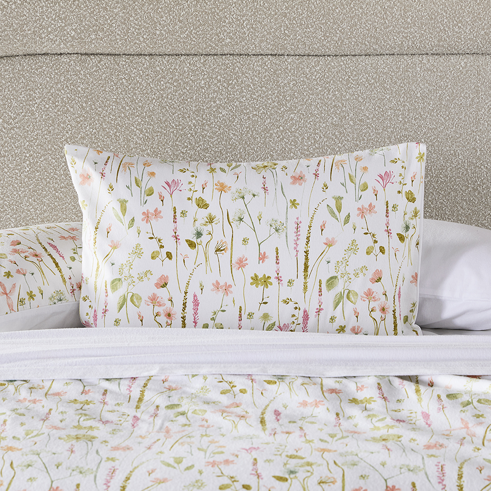 Flannelette Printed Wild Flower White Quilt Cover Set Adairs
