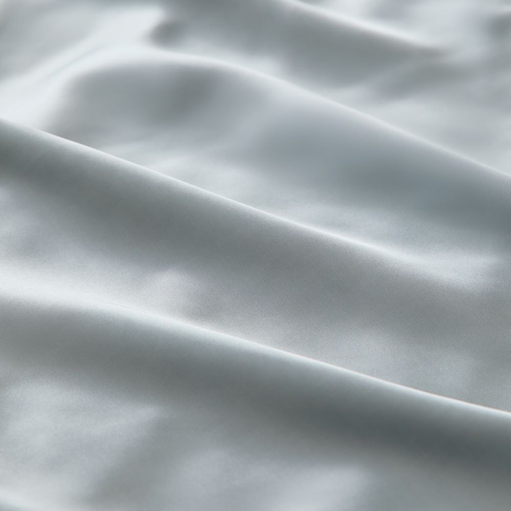 Silk Boxed Standard Pillowcase in Blue main image 0