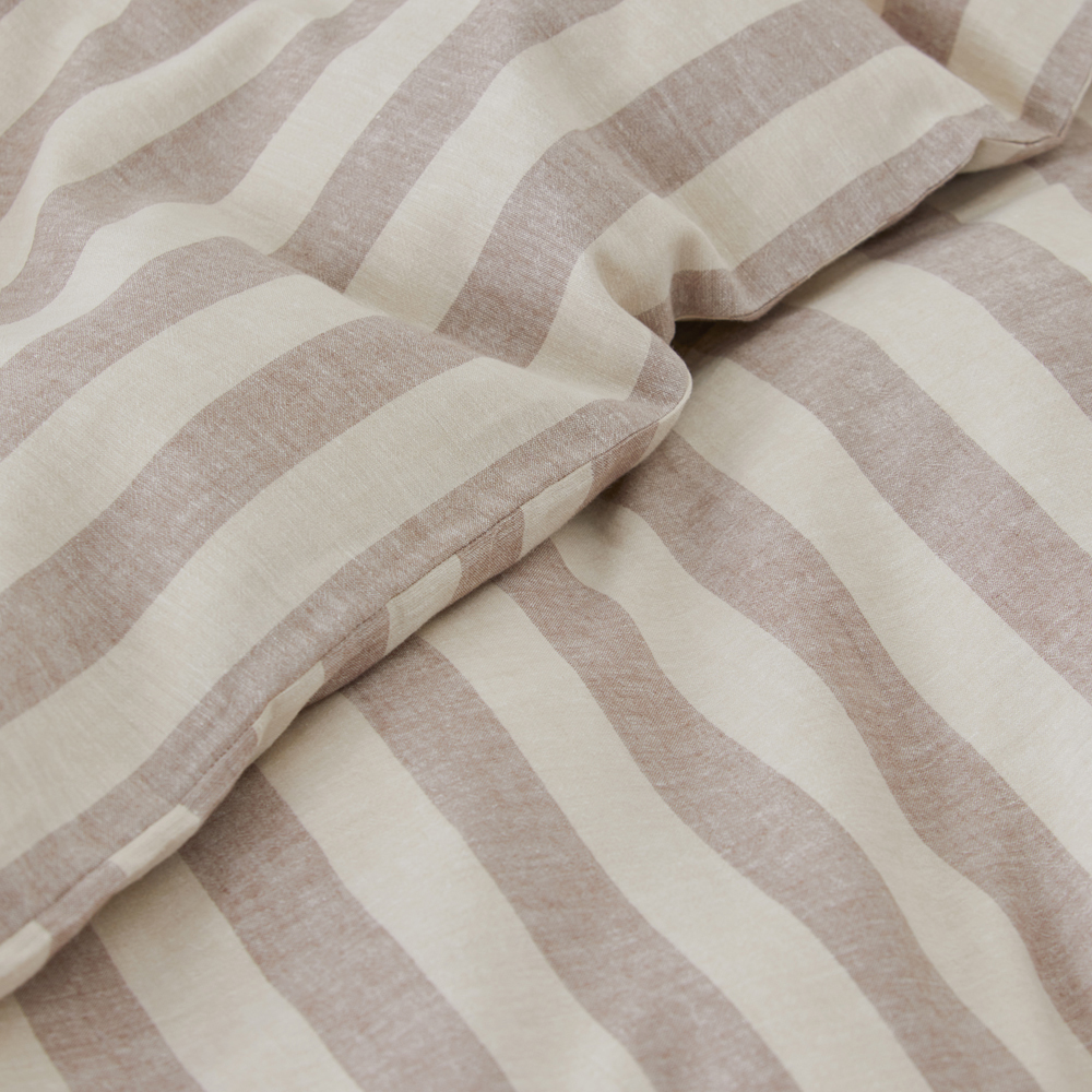 Quincy Mae Jersey Sleeping Bag | Cocoa Stripe main image 1
