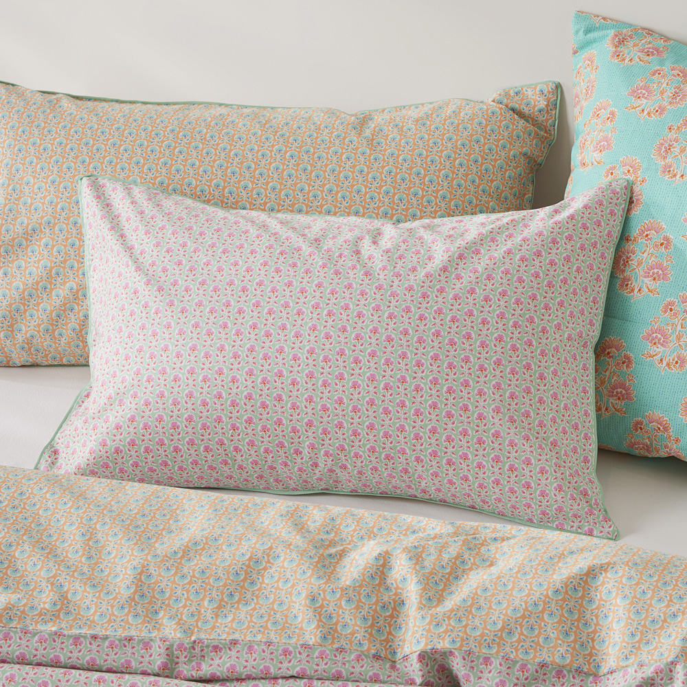 Riya Pink Quilt Cover Set + Separates Adairs