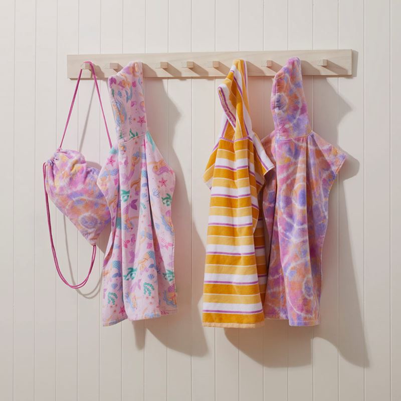 Tie Dye Pink Kids Hooded Beach Towel