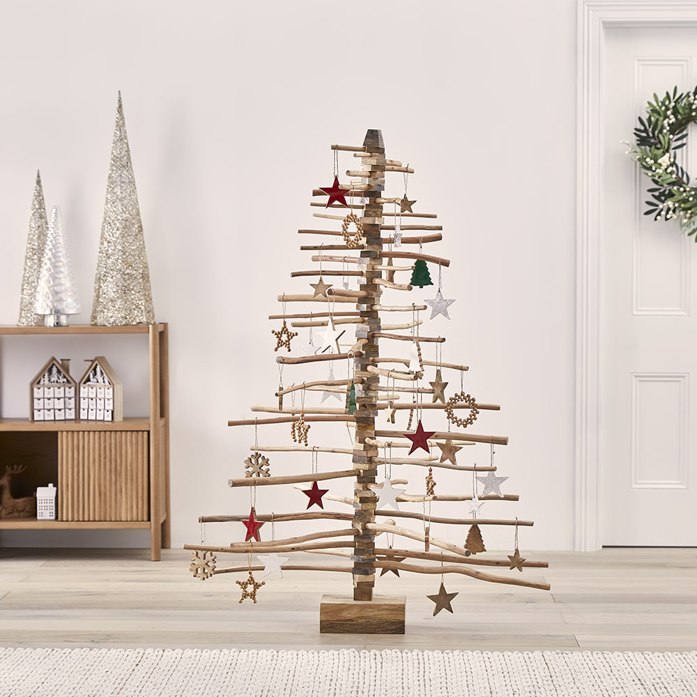 Wooden christmas tree clearance decorations