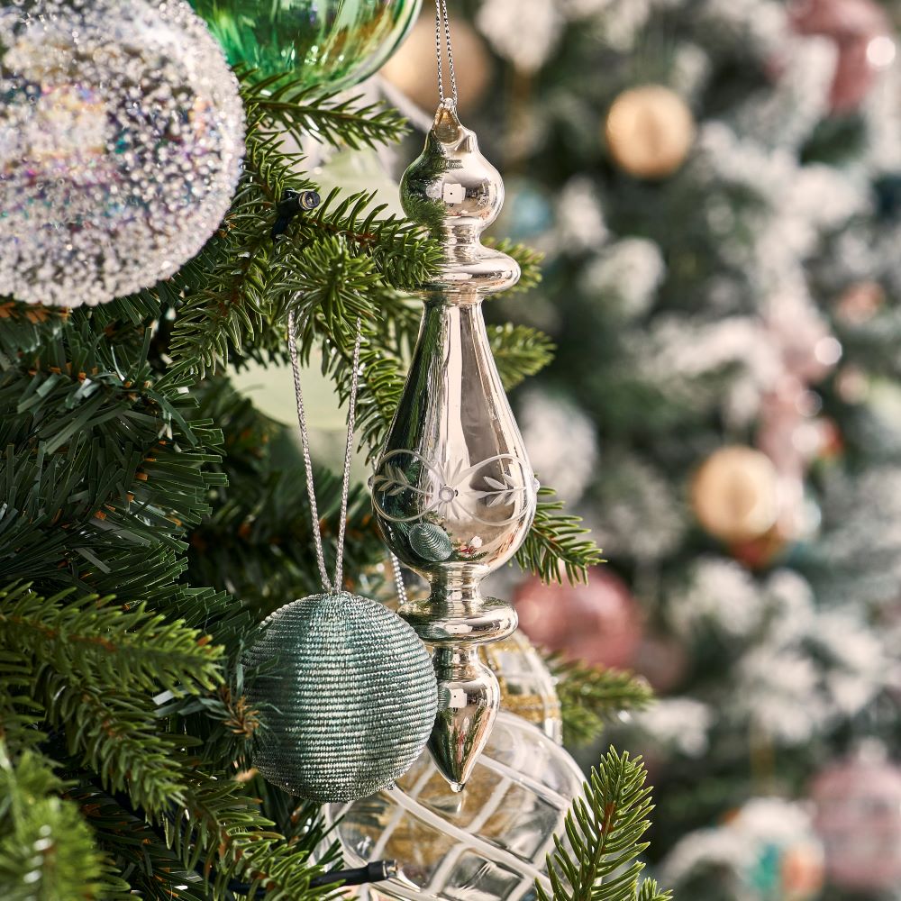 Icicle ornaments 2025
