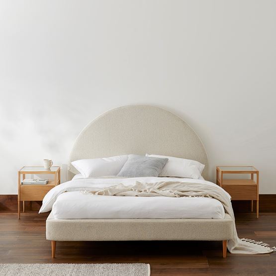 Kansas Pearl Boucle Bed