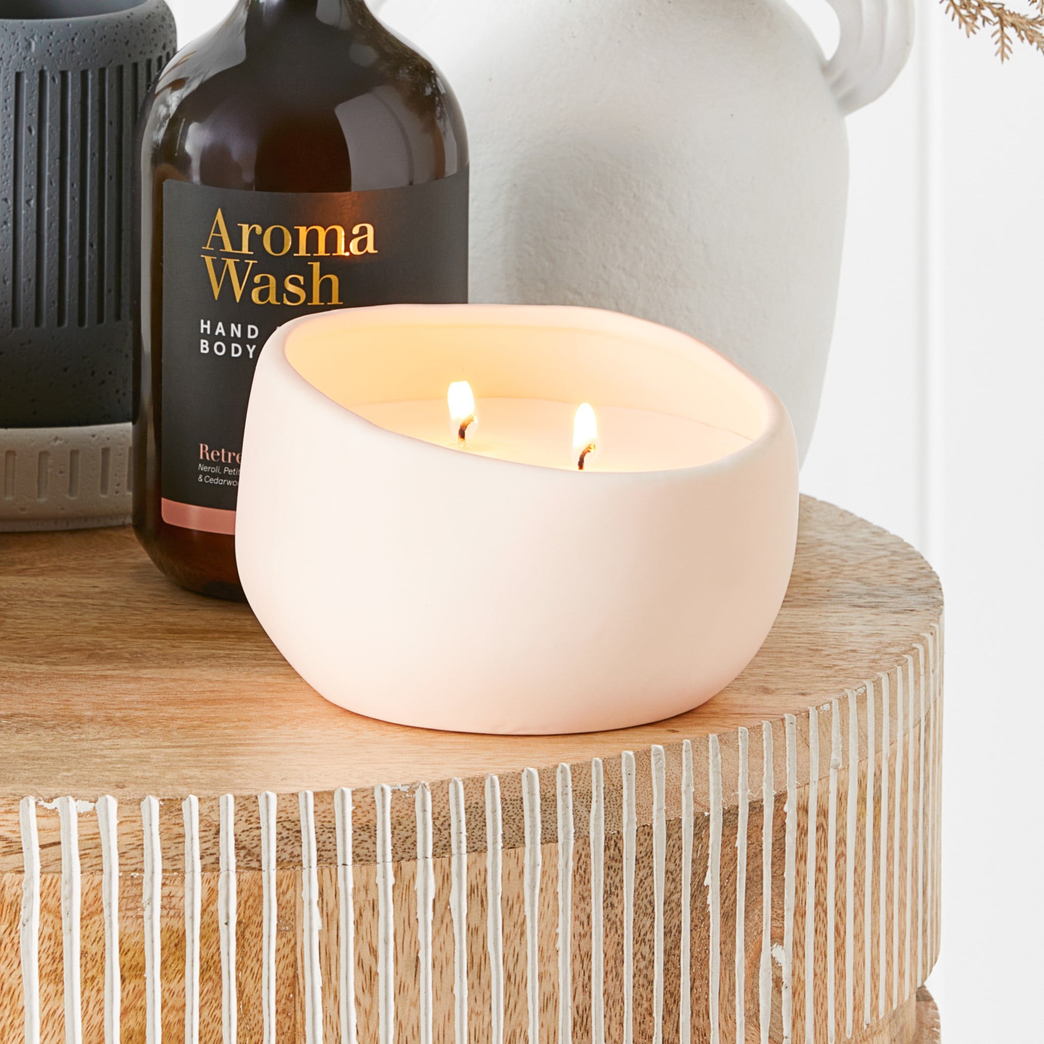 Pedestal Jar Candle | Coconut Elderflower main image 1