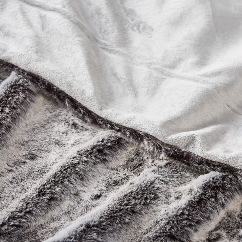 Montana Grey Wolf Fur Blanket