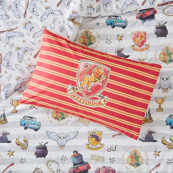 Warner Bros Harry Potter Red Griffindor Pillowcase