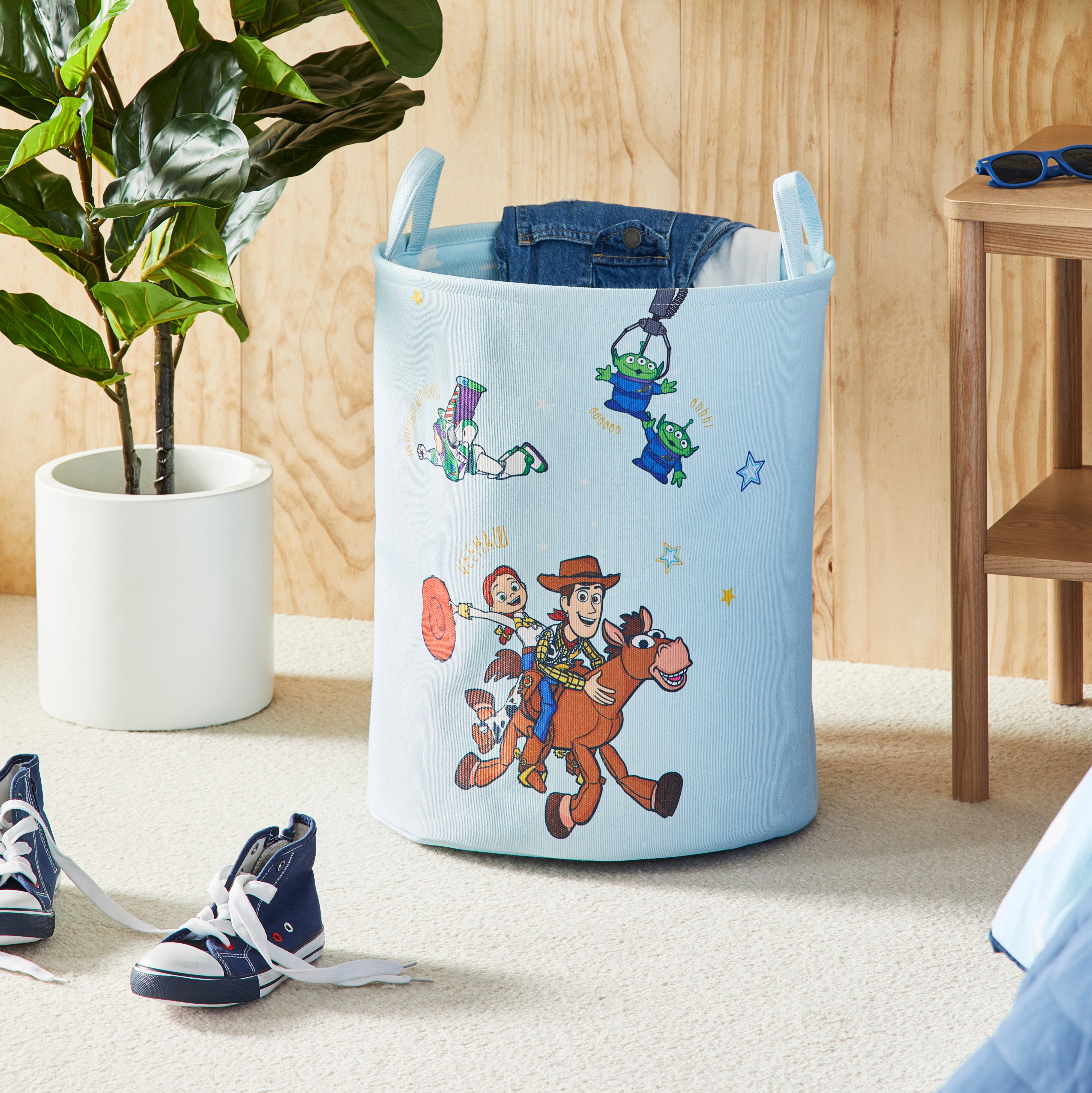 Toy story storage bin top