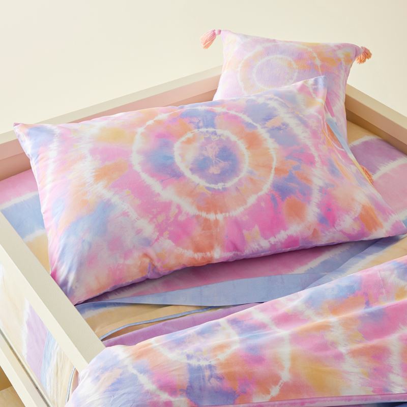 Zephyr Tie Dye Bubblegum Quilt Cover Set