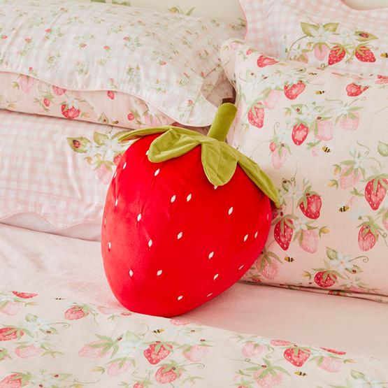 Classic Sweet Strawberry Cushion