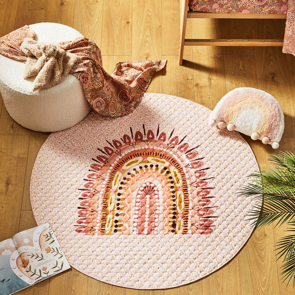 Quilted outlet play mat