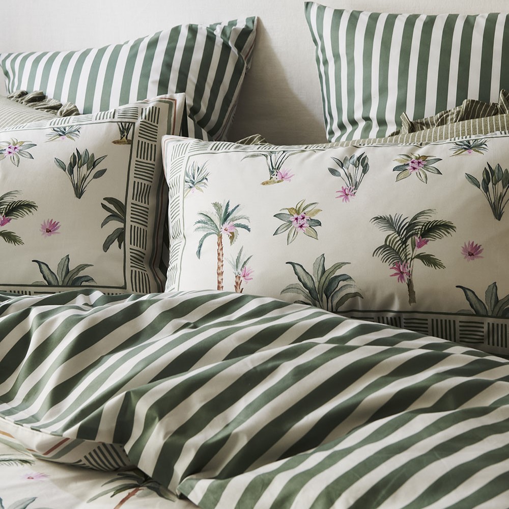Botanic Quilt Botanical Garden Green Quilt Cover Set + Separates | Adairs