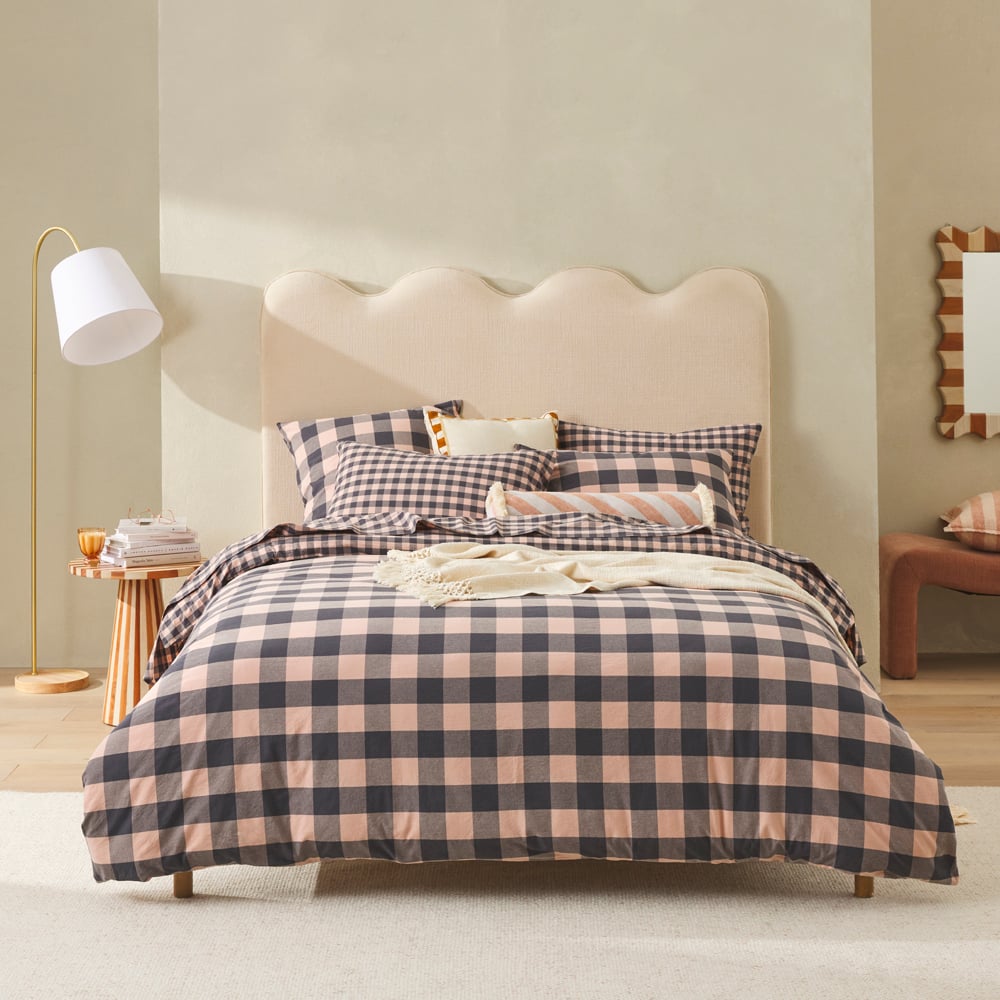 Mocha Gingham Linen Pillowcases | Made in Europe