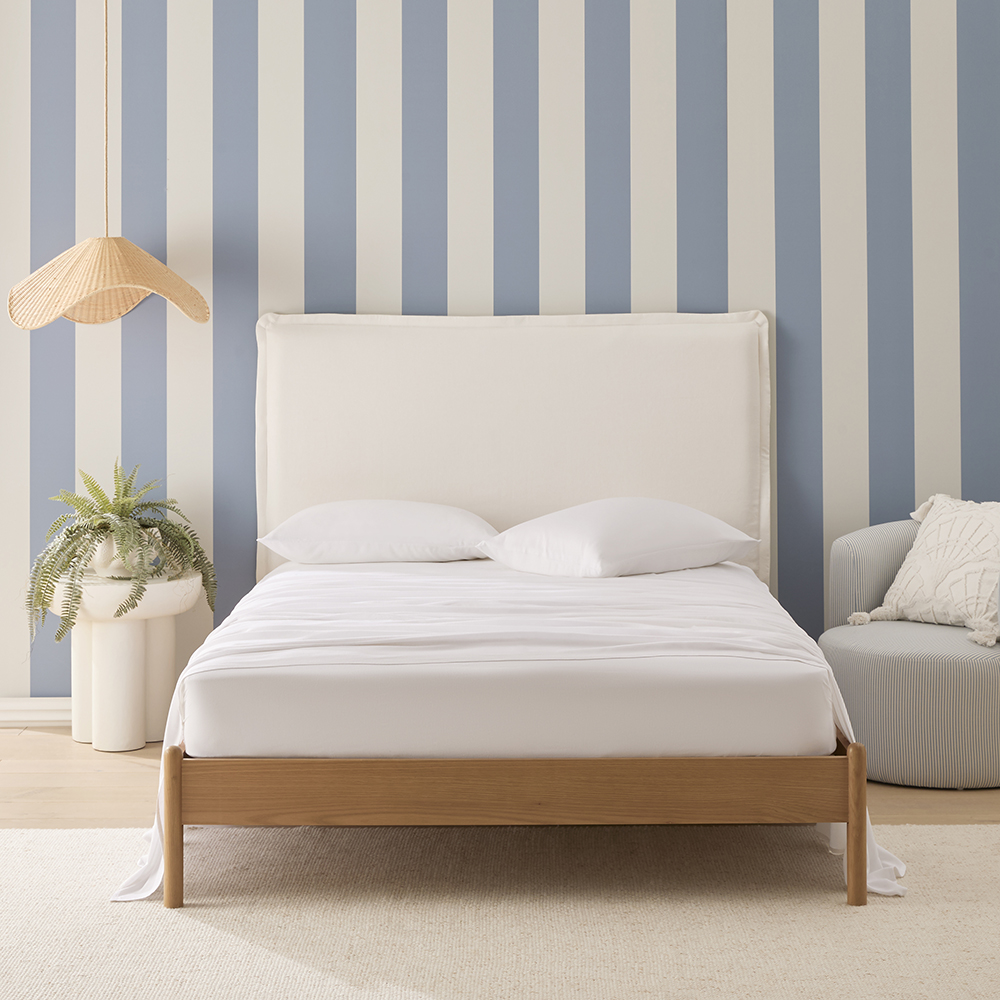 Heirloom Sheet Set in White main image 1