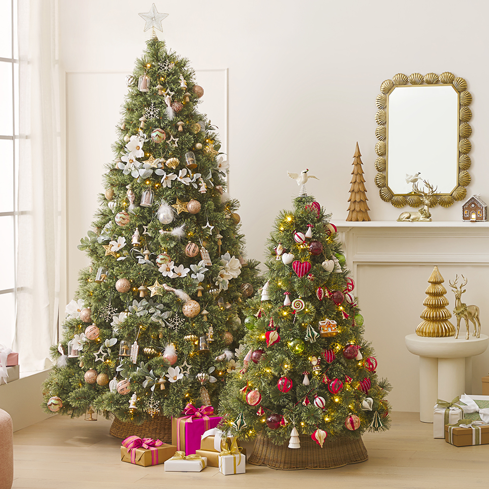 Pine Cashmere LED Christmas Tree