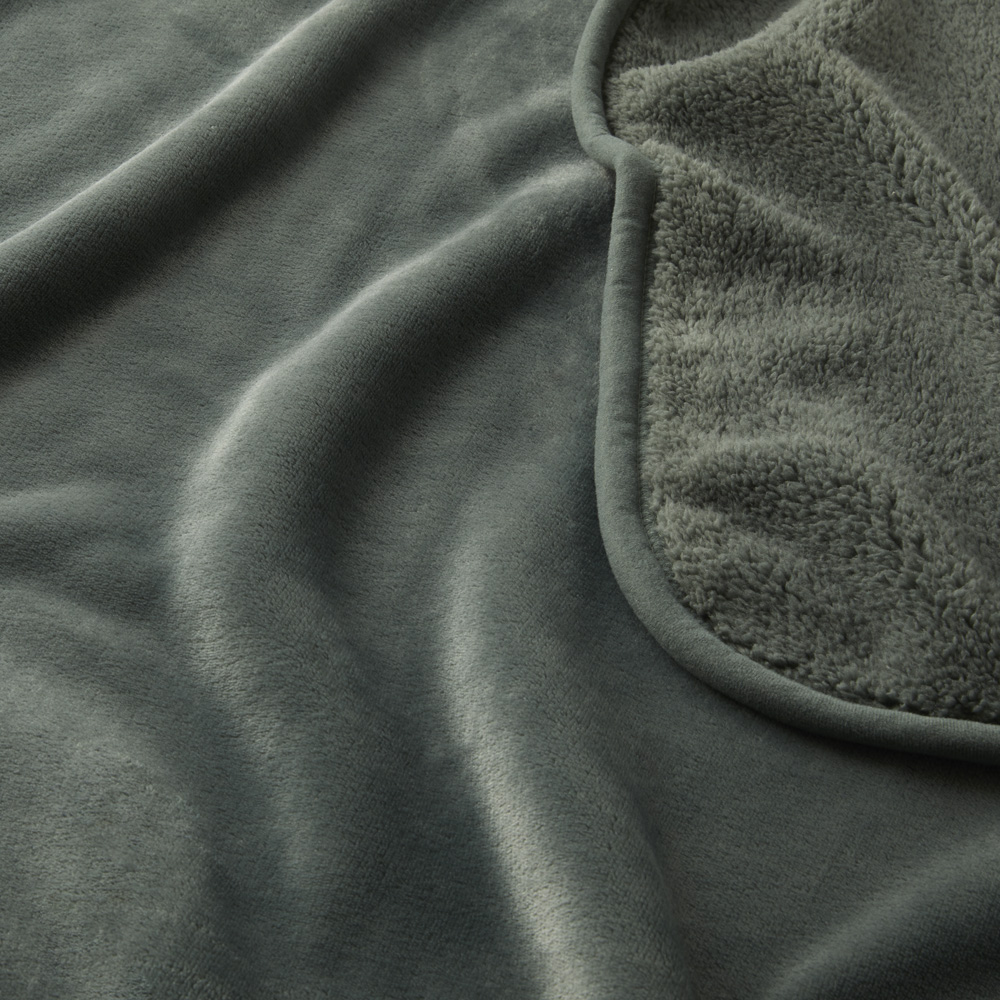 Sherpa Cypress Throw Adairs