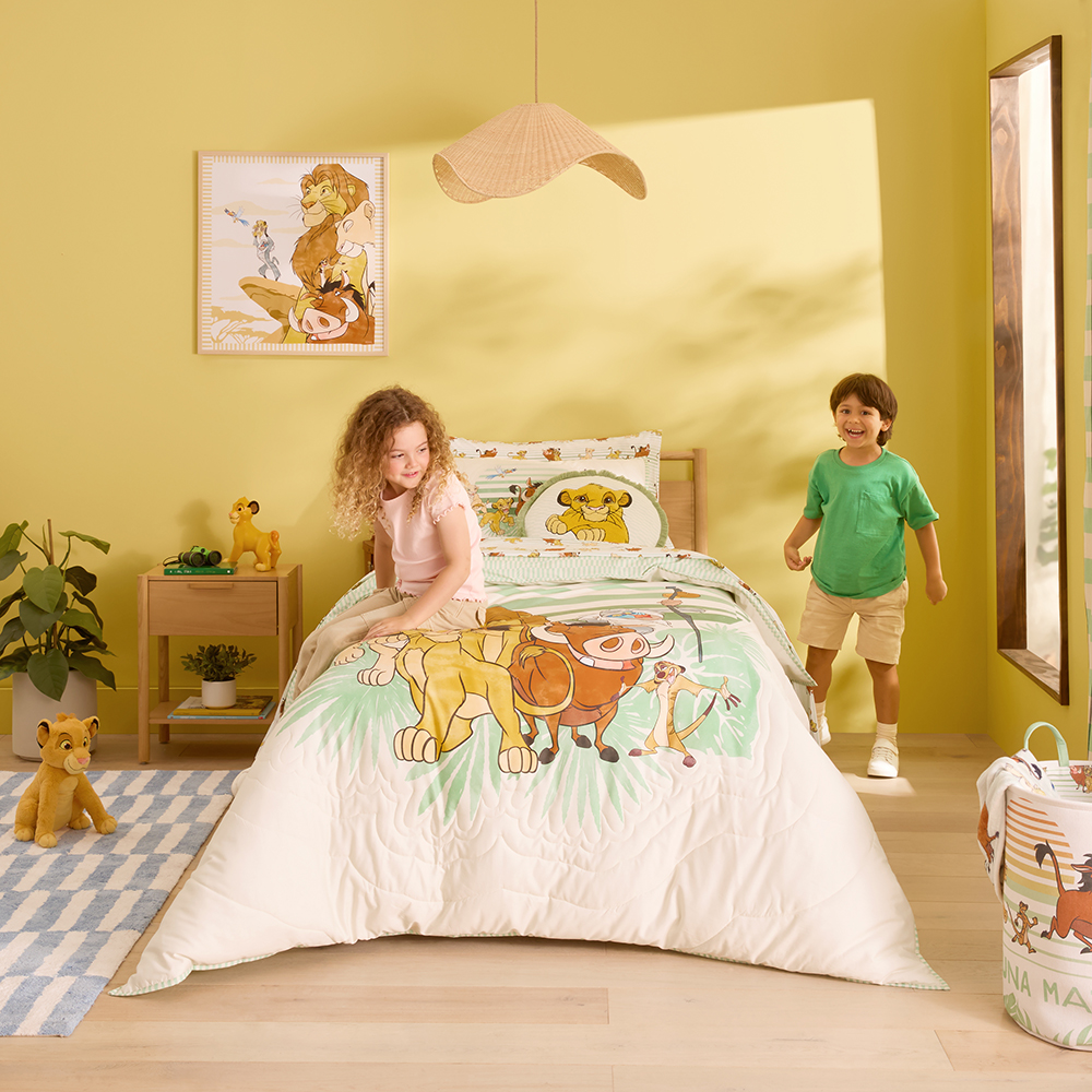 thumbnail image 2 of Lion King Collection Bed Quilt Cover Set – Single/Double/Queen/King – Multicoloured Polyester 2 of 4