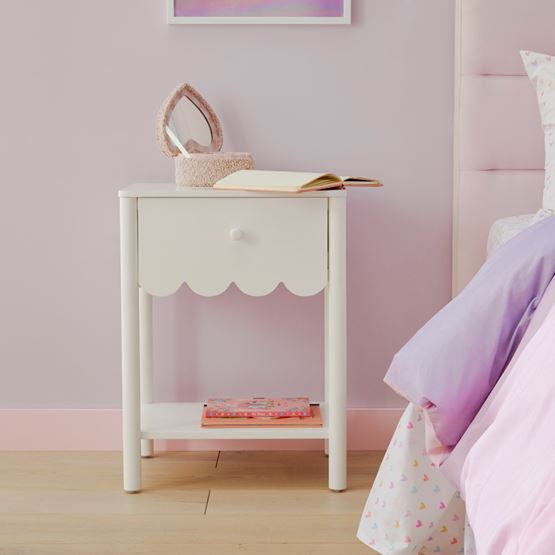 Sadie Scallop White Bedside Table