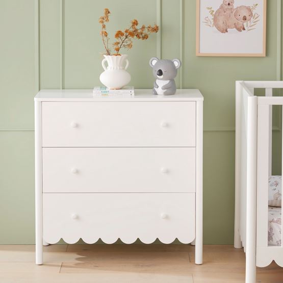 Sadie Scallop Chest of Drawers