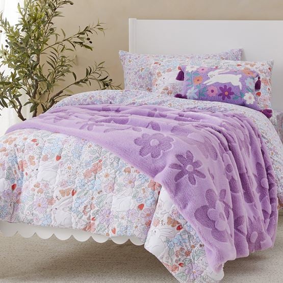 Estonia Lilac Floral Blanket