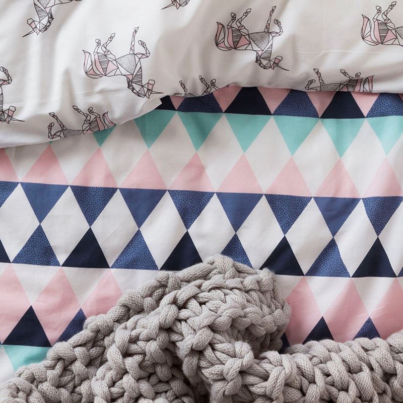 Unicorn Play Quilt Cover Set