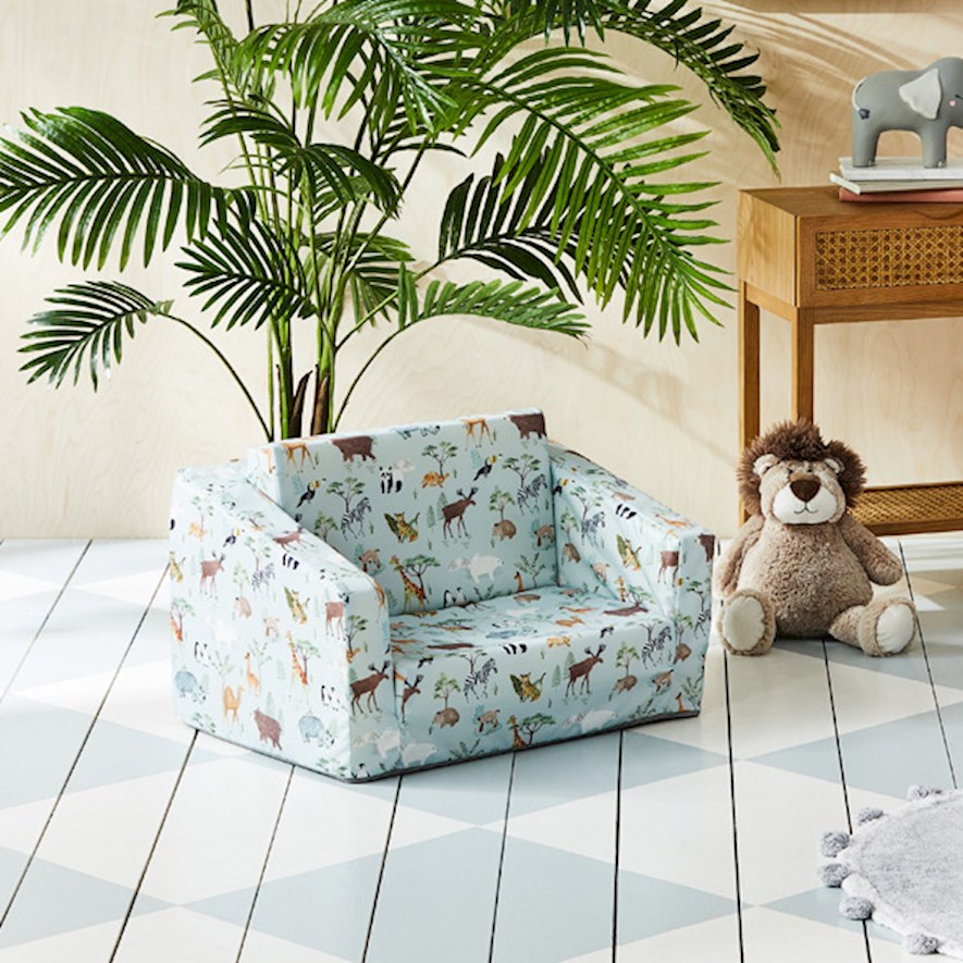 Toyworld flip outlet out sofa