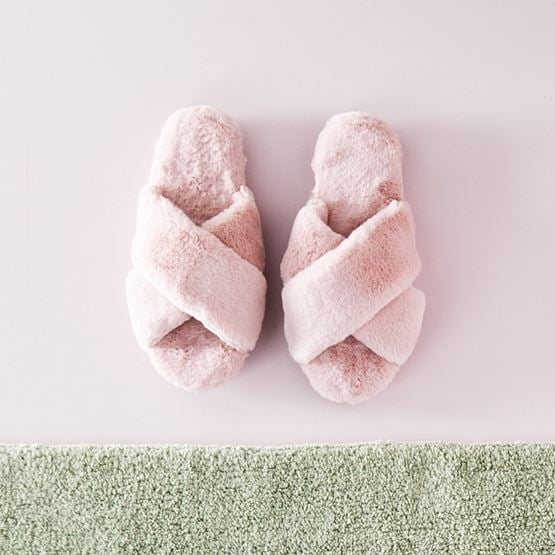 Crossover Dusty Rose Fur Slippers