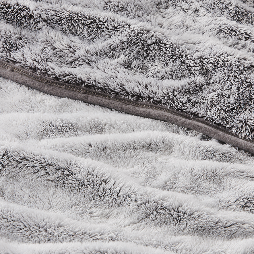 Ultra Soft Silver Frost Blanket Adairs