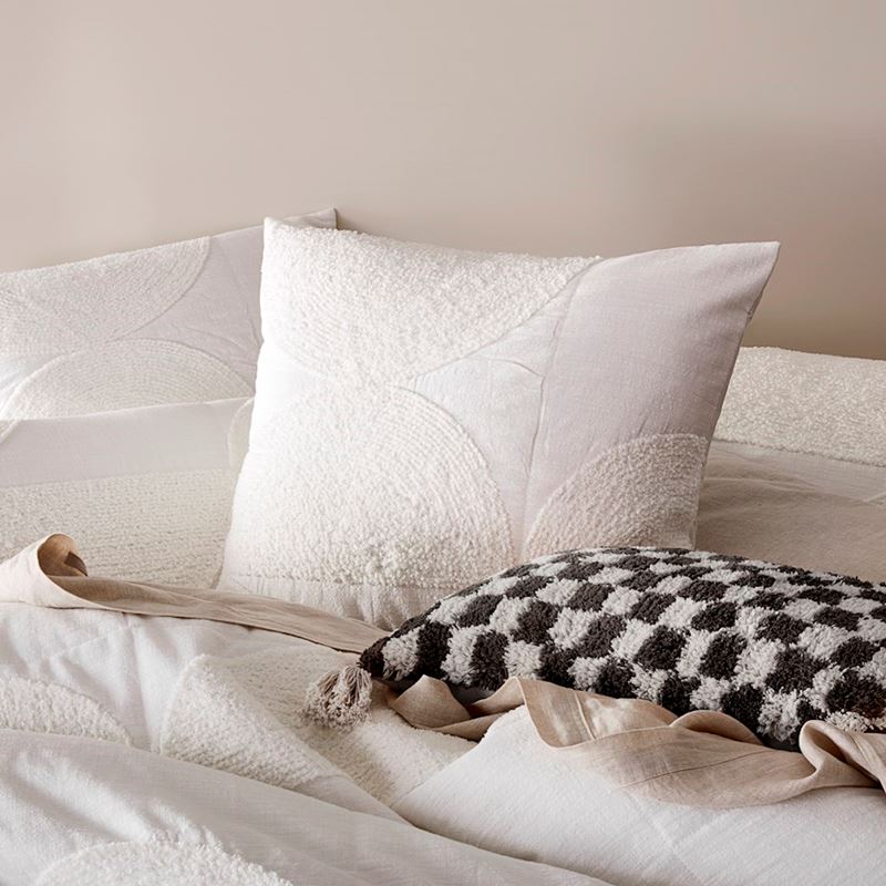 Luna Chenille Off White Quilted Pillowcase