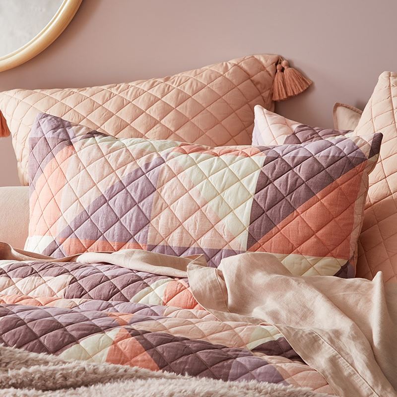 Roxy Quilted Pillowcase