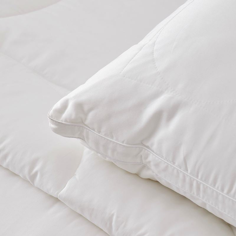 Bamboo Surround High Profile - Standard Pillow