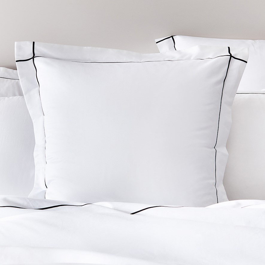 Luxury Collection Snow Quilt Cover Adairs