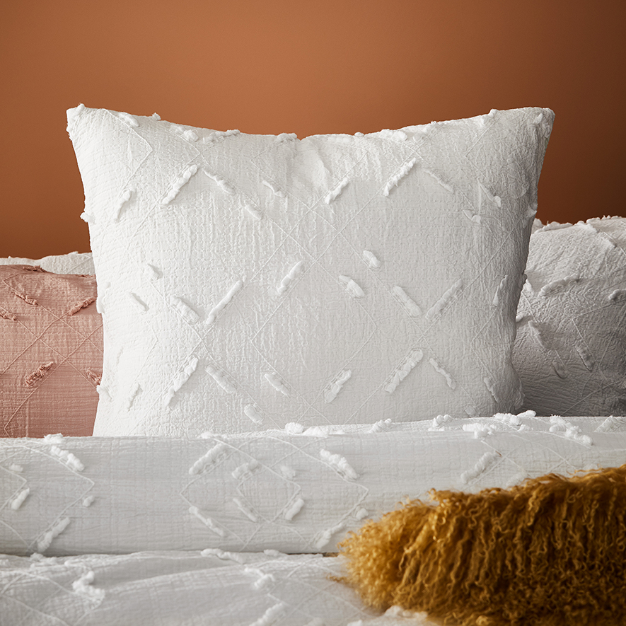 Adairs nova quilt cover Clearance