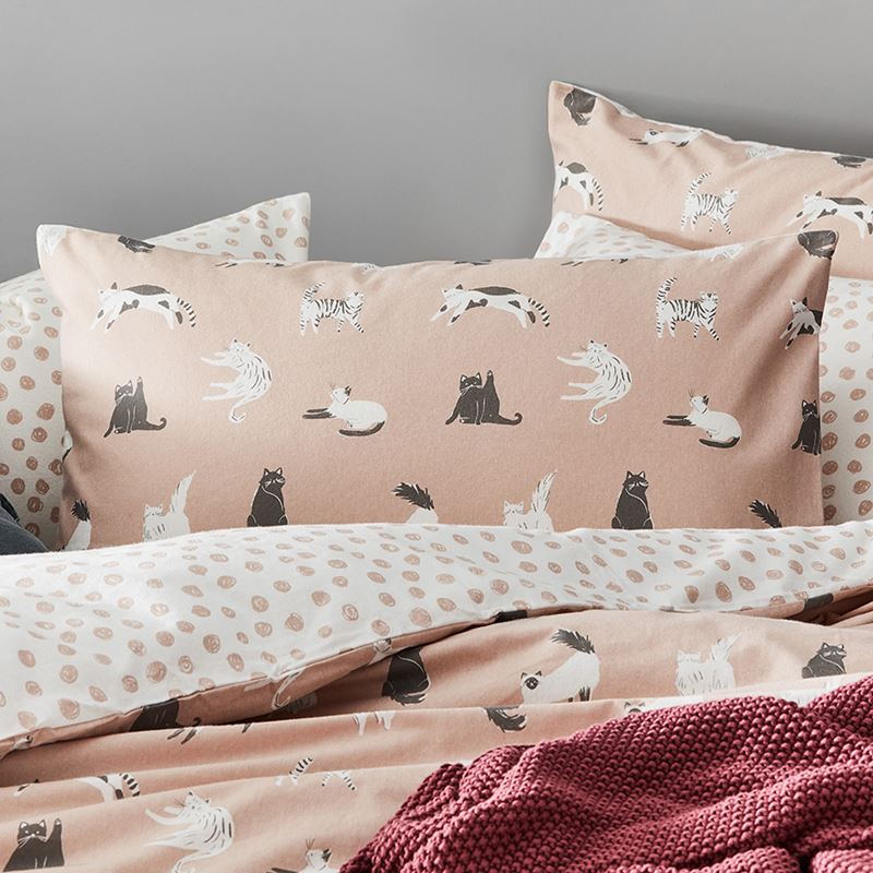 Novelty Printed Flannelette Pink Kitty Quilt Cover Set + Separates