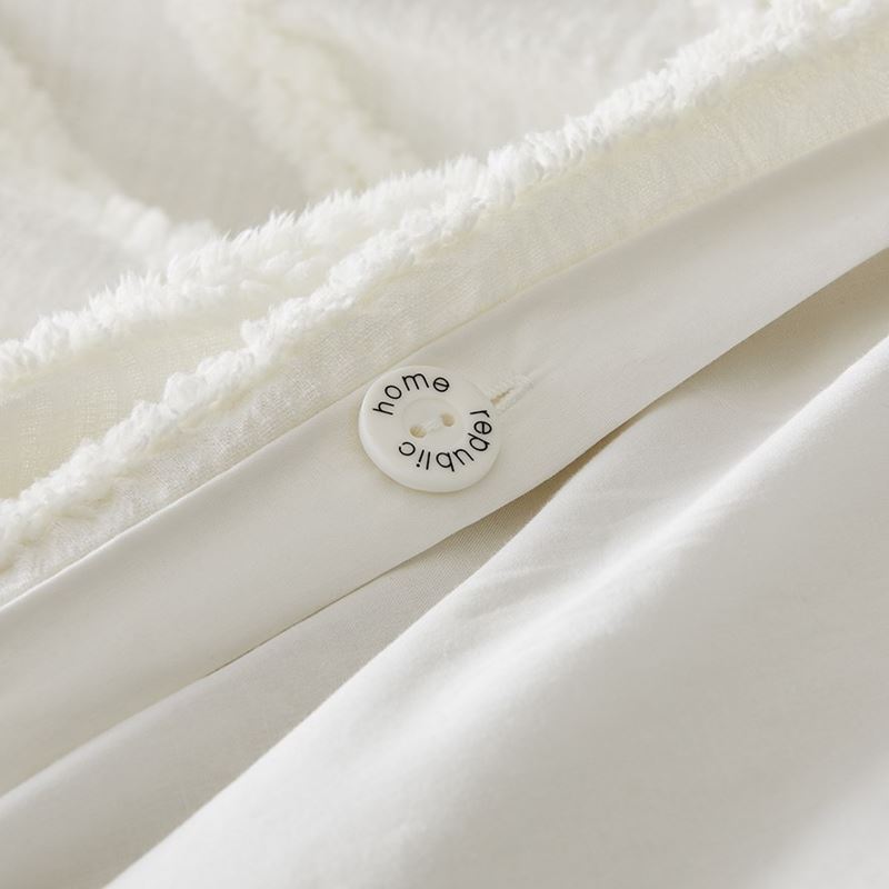 Harlow Tufted Off White Quilt Cover Separates